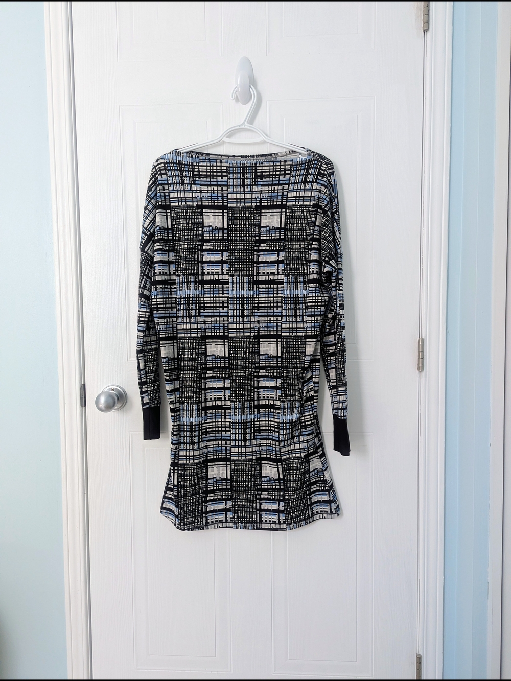 Womens Black & White Printed Long Sleeve Tunic